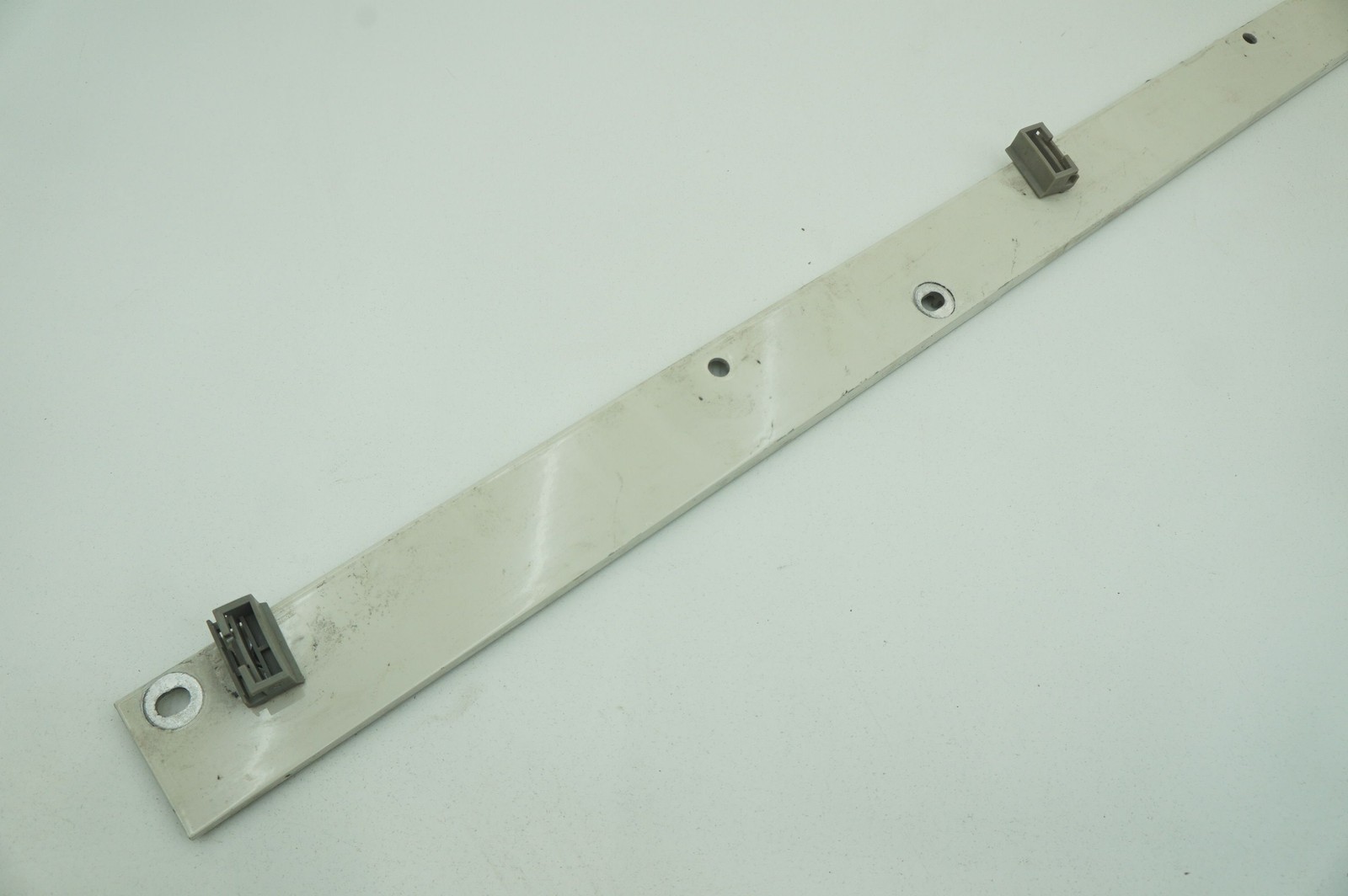 Left Driver Sill Trim Panel White OEM 41137116277 Rolls Royce Phantom Vii 2006