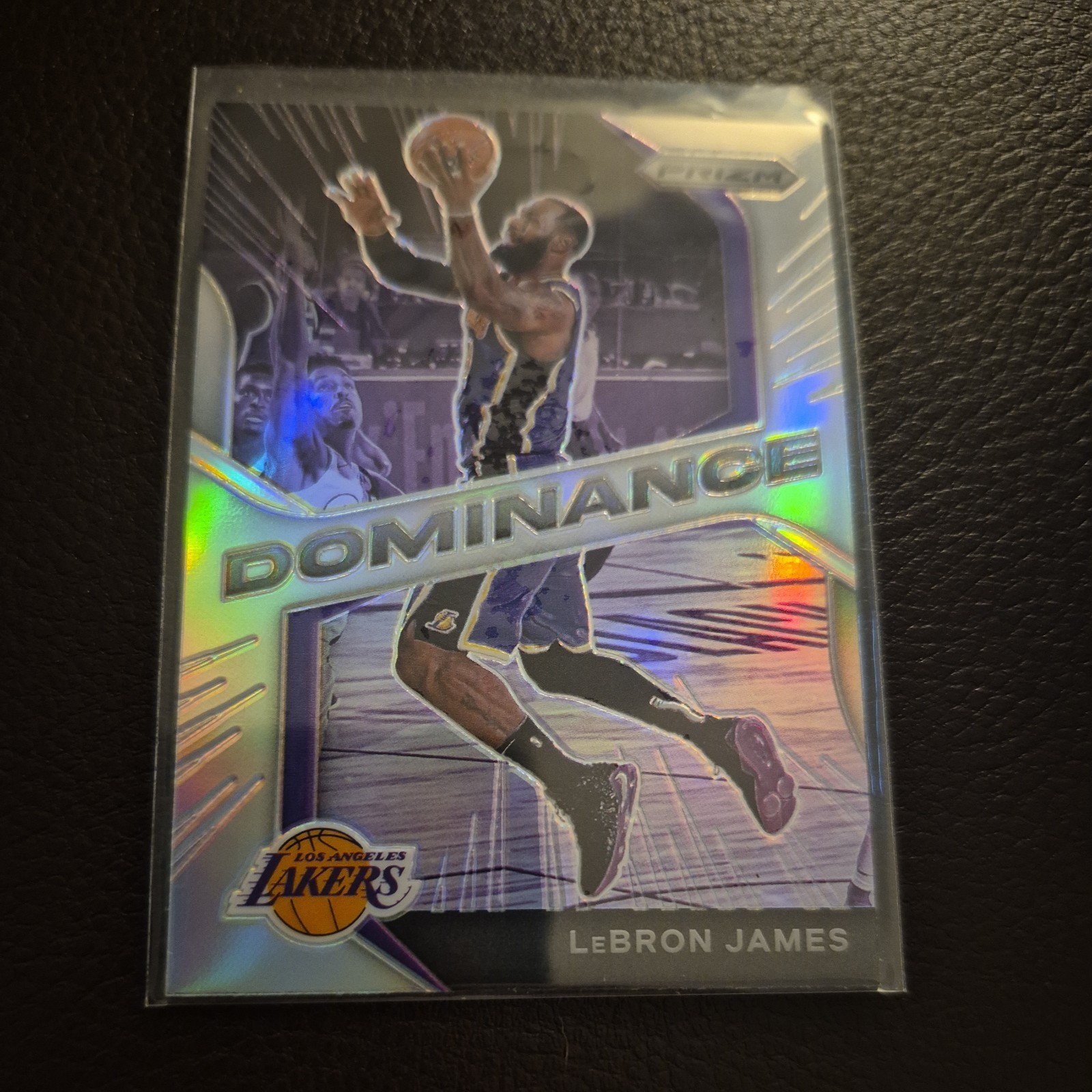 2020-21 Panini Prizm Dominance Silver PRIZM LEBRON JAMES #17 LAKERS