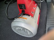 Robinair 15800 VacuMaster Economy Vacuum Pump - 2-Stage, 8 CFM