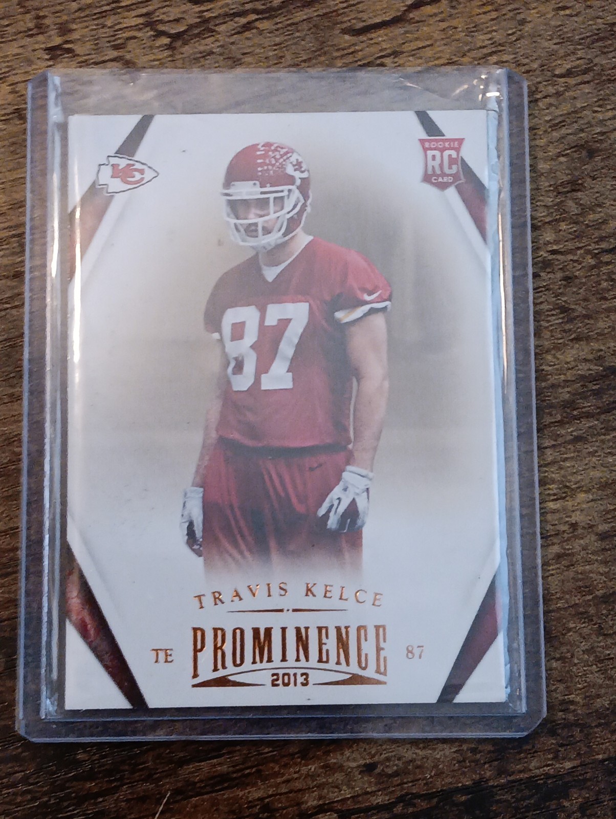 2013 Panini Prominence - Travis Kelce #192 (RC)