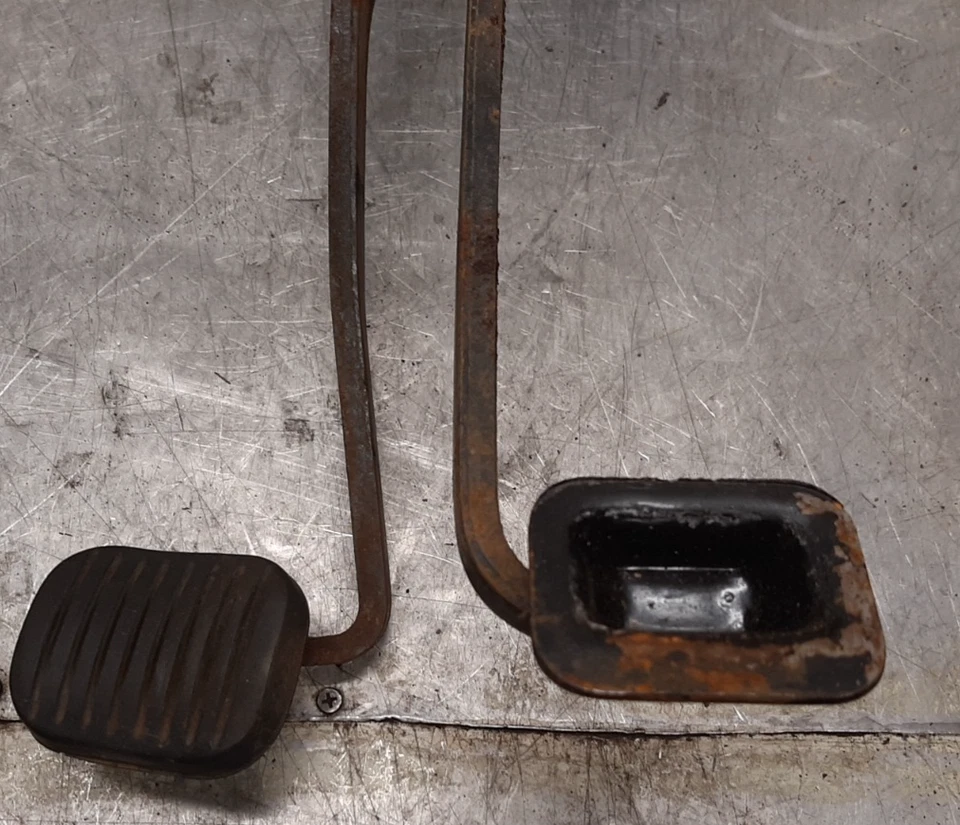 Jeep CJ CJ5 CJ7 CJ8 педали в сборе педали тормозного сцепления 1976-1986 БЕСПЛАТНАЯ ДОСТАВКА #6 - Изображение 2 из 4