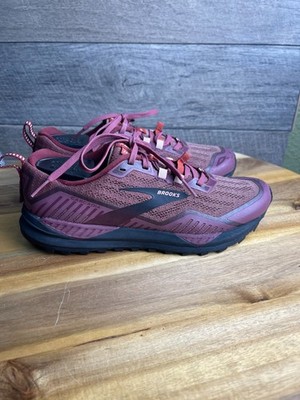 Brooks Cascadia 15 1203311B661 Womens 8B Trail Running Shoes Purple Sneakers