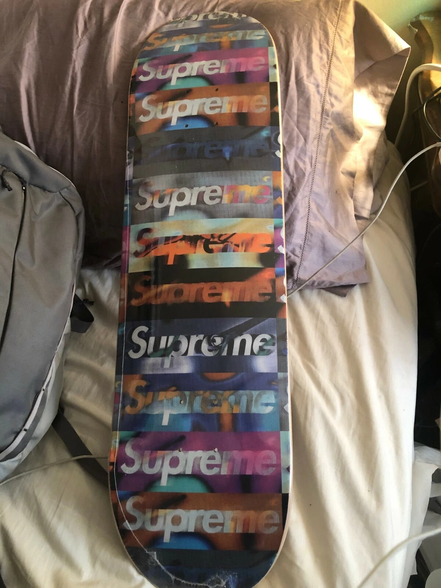 new Supreme Distorted Logo Skateboard Deck Black Sold Out world famous