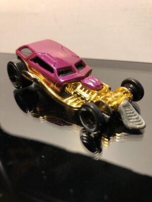 Hot Wheels SURF CRATE Collector 1999 Purple and Gold missing
