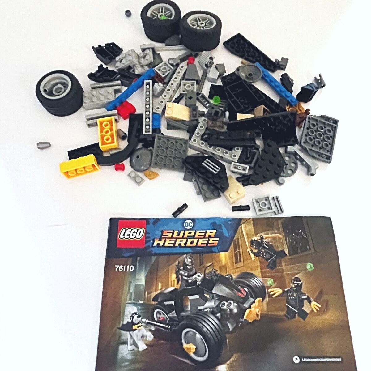 Lego Super Heroes Batman: The Attack of the Talons 76110