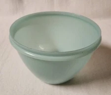 Tupperware Crisp It Lettuce Keeper Replacement Bowl 679-1 Jadeite Jade Green