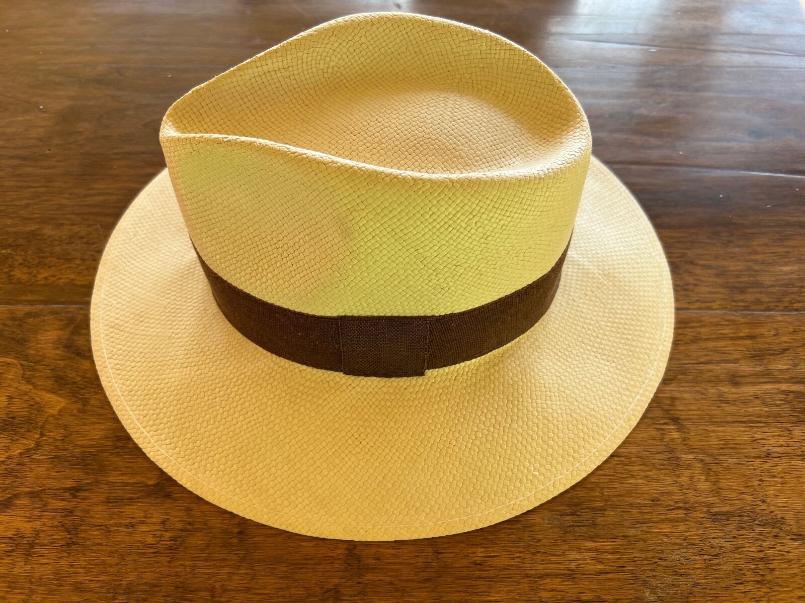 Picture 2 of 8
