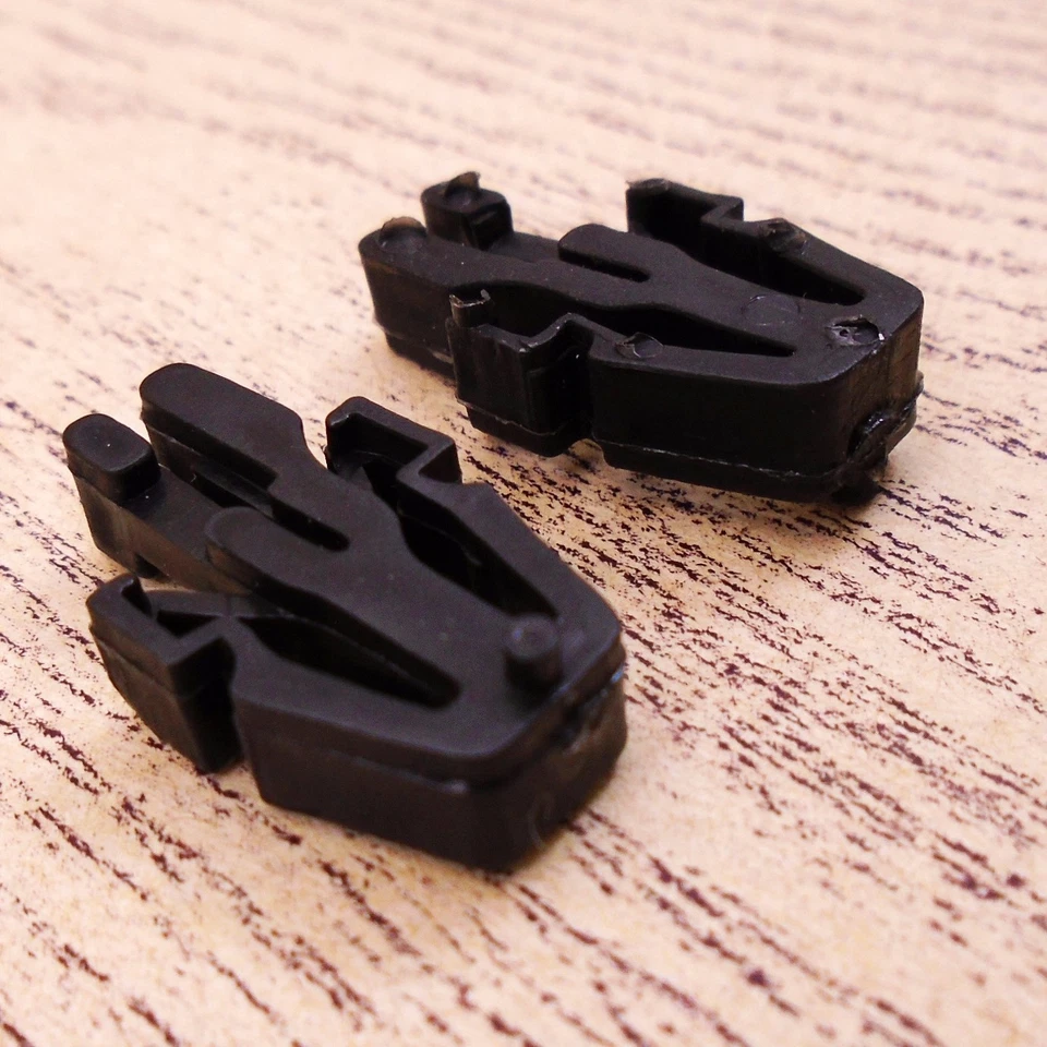 PARA Toyota Corolla E70 KE70 KE75 TE71 TE72 x10 Rejilla Bloqueo Clip Moldura 197-984 Foto 2 de 4