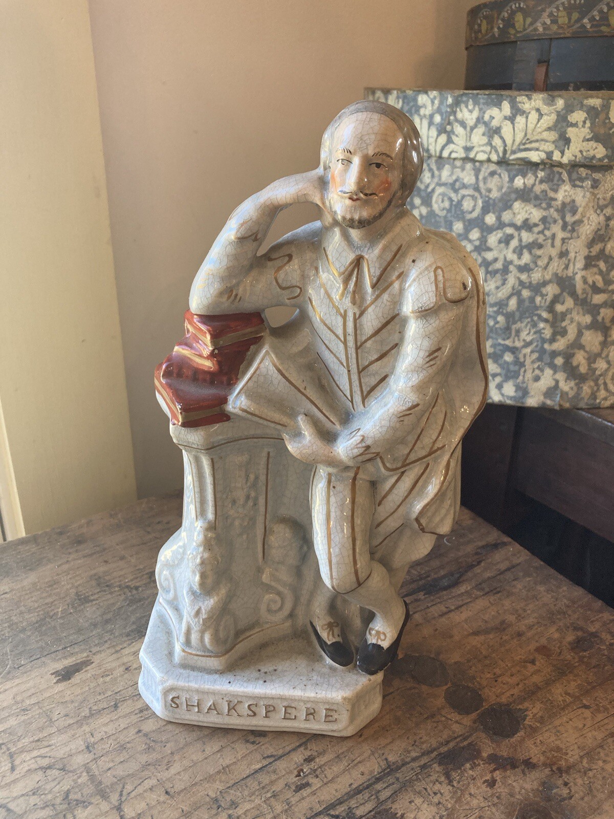 Nice! 11” Antique 19th C Victorian Porcelain Staffordshire Shakespeare Figurine