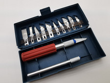 OUTILS POUR LE MODÉLISME EN BOITE PLASTIQUE (T1)