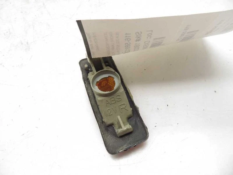 Marcador lateral de esquina derecha/luz de estacionamiento para pasajero para Toyota MR2 85-89 81730-17020  Foto 2 de 4