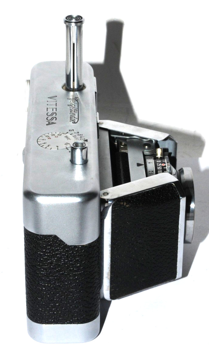 VOIGTLANDER VITESSA (125) 35MM RANGEFINDER W/ 50MM F/2 ULTRON Lens -TESTED- READ