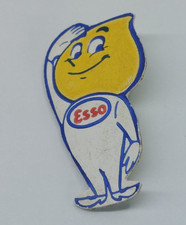 Vintage Esso Man Pin Badge Brooch Collectable