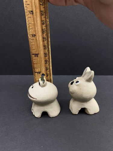 Flower Pot Huggers Critters Stone Frog And Bunny rabbit Set Of 2 Ornaments - Picture 6 of 9