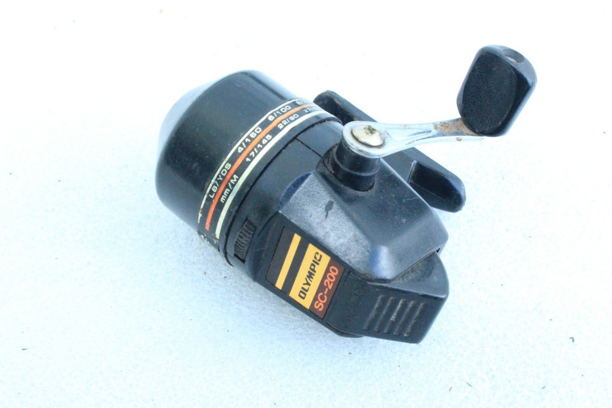 Olympic SC-200 Reel Spincast Casting Fishing Vintage Rare Unique