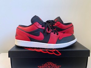 jordan 1 retro low black gym red