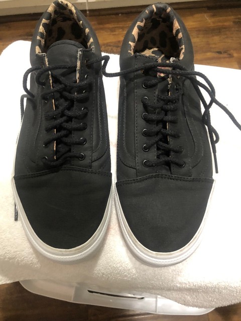 vans old skool taupe shoes