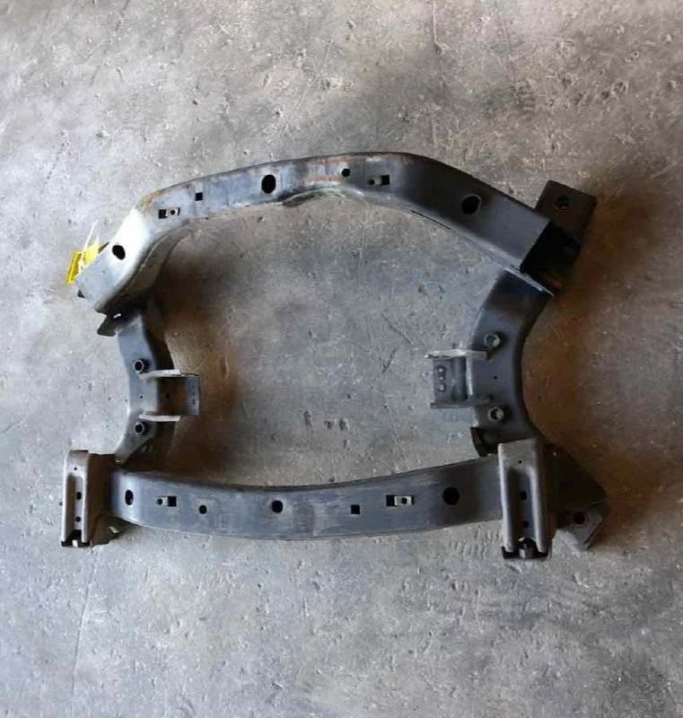 Chrysler 300 Dodge Charger 2005-2010 tracción trasera delantera crossmember motor base fabricante original Foto 2 de 4