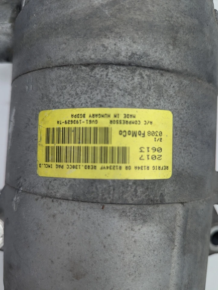Compresor de aire acondicionado Ford Focus 2014-2018 OEM Foto 3 de 4