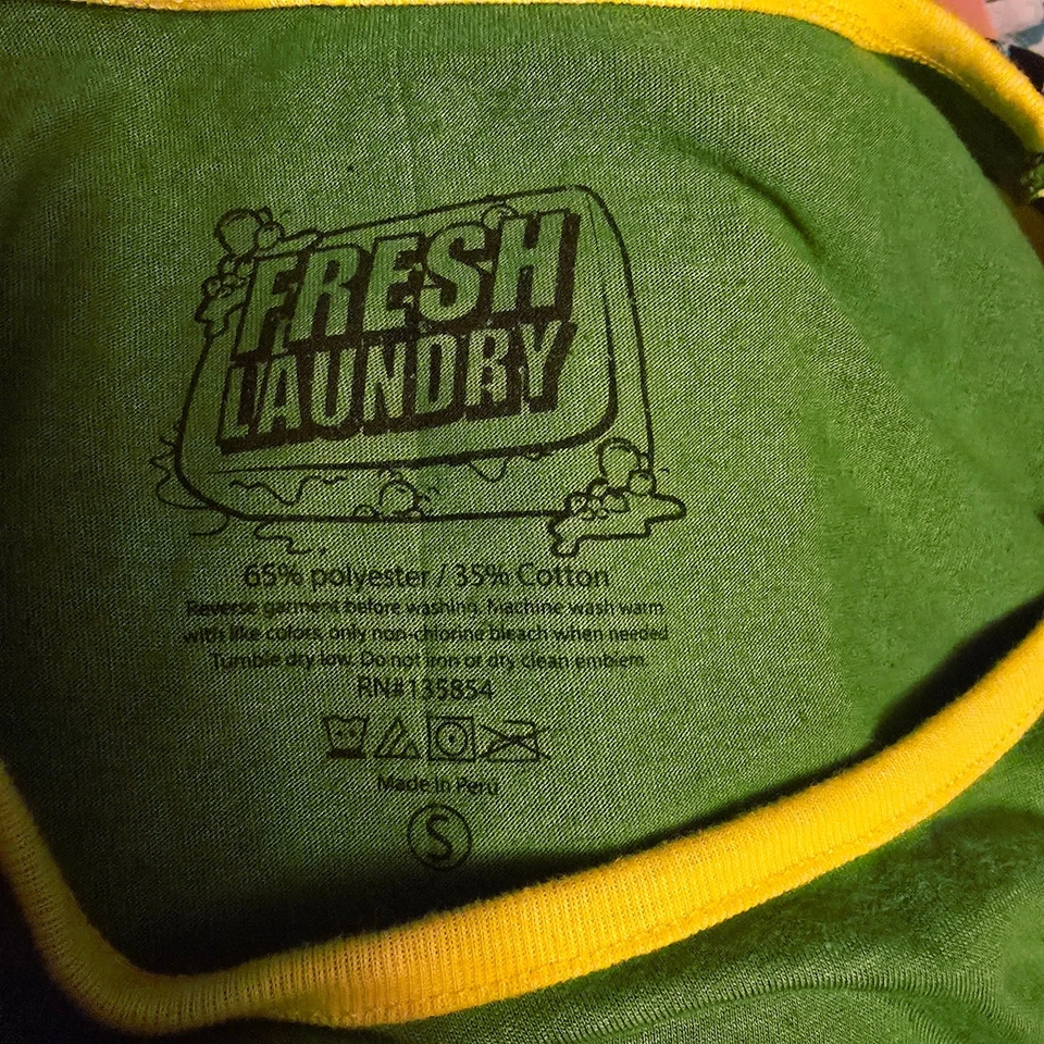 Fresh Laundry Vibes 2018 Mushroom Tank size small - Image 4 of 4