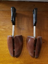 Pair Vintage Wood Shoe Stretchers Nunn Bush, Rochester Shoe Tree Co Shoe Keepers