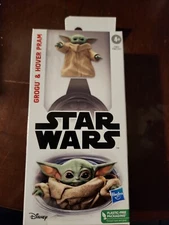 Hasbro GROGU & HOVER PRAM Action Figure.