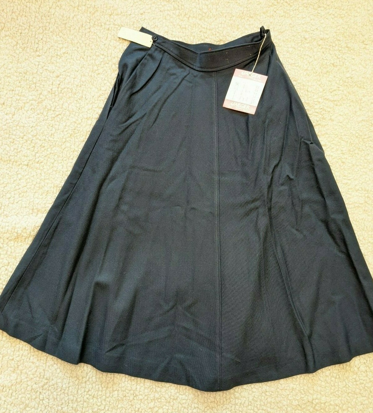 Vintage NOS Jaeger Women Skirt Midi Pleated 100percent Wool Made In England Size S image 2