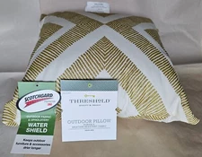Threshold 17.5"x17.5" Outdoor Pillow, Water Resistant, All Polyester, Gold Geo