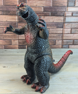 Godzilla Red & Black Kaiju 15  Posable Figure 1997 Dormei King of Monsters