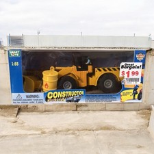 Construction Kids Diecast And Plastic Playset NIB