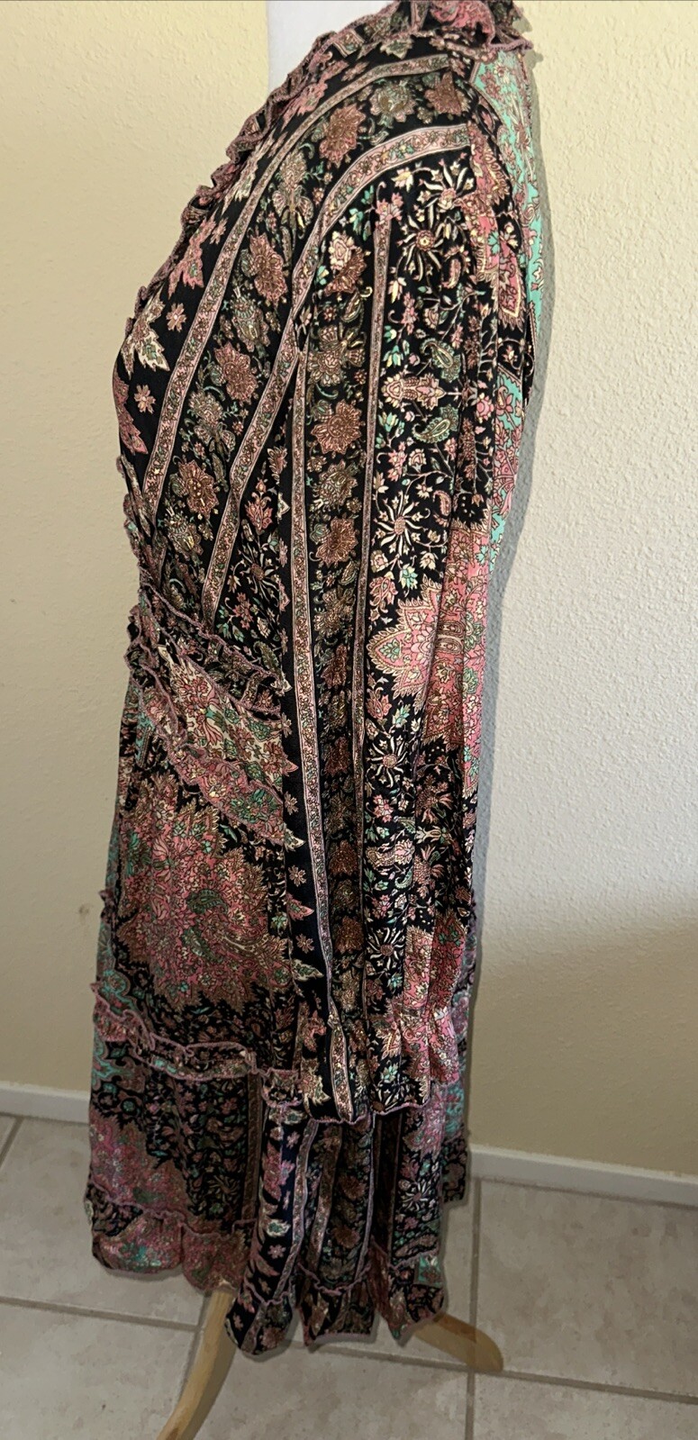 Picture 4 of 12
