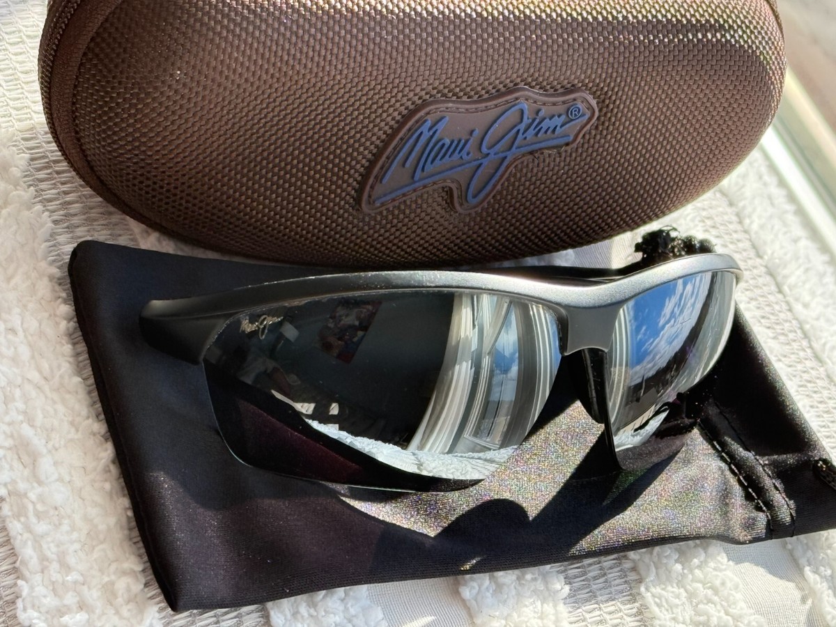 Maui Jim Stone Crushers MJ 429 2M Matte Black Frame + Grey