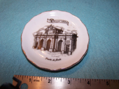 Vintage Souvenir Collector Plate Madrid Puerta de Alcala Spain