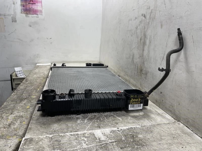Mercedes S550 2007 4-Matic radiador de refrigeración OEM+ Foto 4 de 4