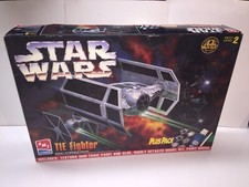 AMT ERTL Star Wars Darth Vader TIE Advanced x1 Fighter Model Kit Plus Pack #8432