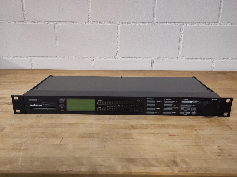 t.c. electronic Finalizer – 19" mastering processor / enhancer