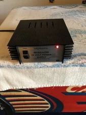 Micronta Regulated 12 Volt Power Supply #22-124A 13.8VDC-2.5A For CB's or Ham