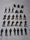 Vintage Marx? or Marx Style Battleground Figures Lot of 27 Dark Olive