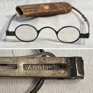 Coin Silver G Griswold Eye Glasses Early 1800's Missing One Arm As Is 25g Case