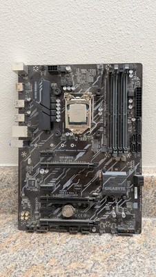 GIGABYTE Z370P D3 & Intel i5-8600K. Compatible with DDR4