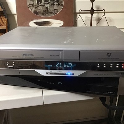 Toshiba DVD Recorder VCR VHS Combo D-VR4XSU Dubbing No Remote Tested Working