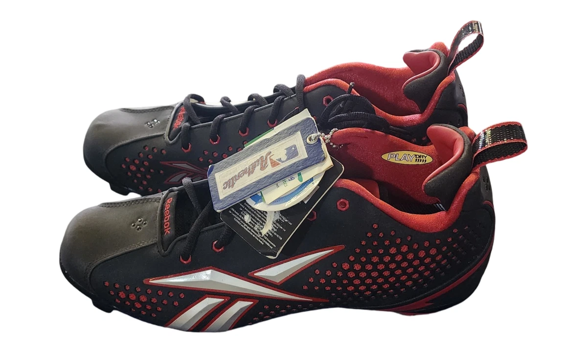 Reebok Red Baseball & Softball Shoes & Cleats for Men for  display picture 3
