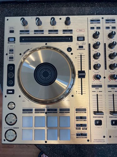 Pioneer DDJ-SX-N DJ Mixer Controller Limited Gold Edition w/Hardcase - Picture 5 of 15
