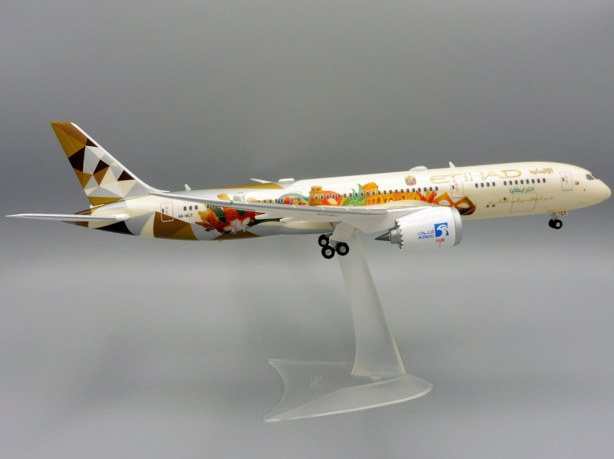 航空機・ヘリコプター Etihad Airways Boeing 787-9 1:200 Model 航空機・ヘリコプター Etihad Airways Boeing 787-9 1:200 Model