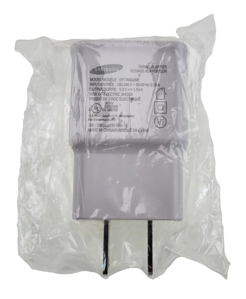 Carregador Samsung 5.0V-1.55A branco EP-TA50JWE+2 cabos USB (Tipo-C e Micro B) fabricante de equipamento original - Imagem 2 de 4