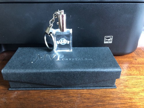 San Francisco Giants Baseball Team MLB Licensed Product MVP Crystals Keychain - Picture 2 of 4
