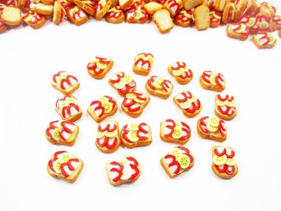 Miniature Food Strawberry Fruit Toast Breakfast Lot 20 Dollhouse Bread 16998