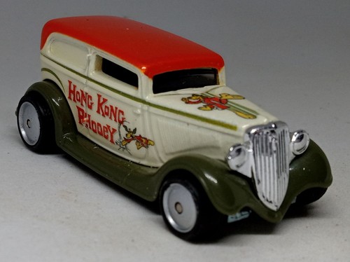 Hot Wheels Tan '34 Ford Sedan Hong Kong Phooey Loose Diecast 1:64 Real Riders