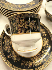 28pc Mikasa Crown Jewels Onyx A6704 & Adderle...