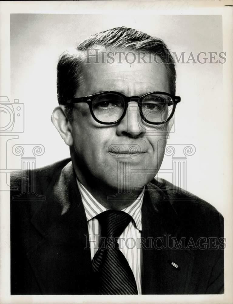 1973 Press Photo Correspondent Hughes Rudd - srp12625